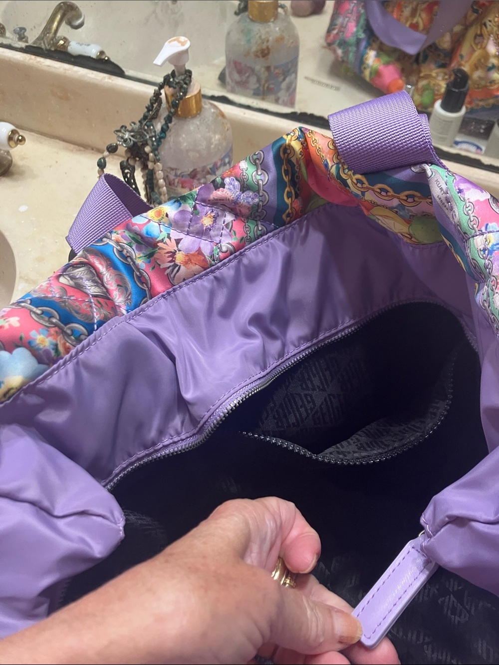 Kurt Geiger Lavender Trim Multicolor Quilted Chain-Print Tote - Picture 7 of 12